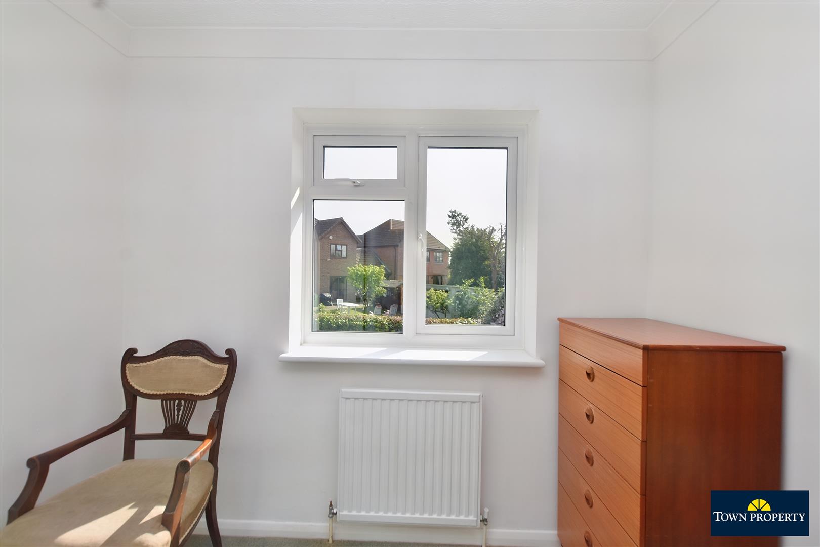 Property Details for Boston Close Eastbourne East Sussex BN23 5RA